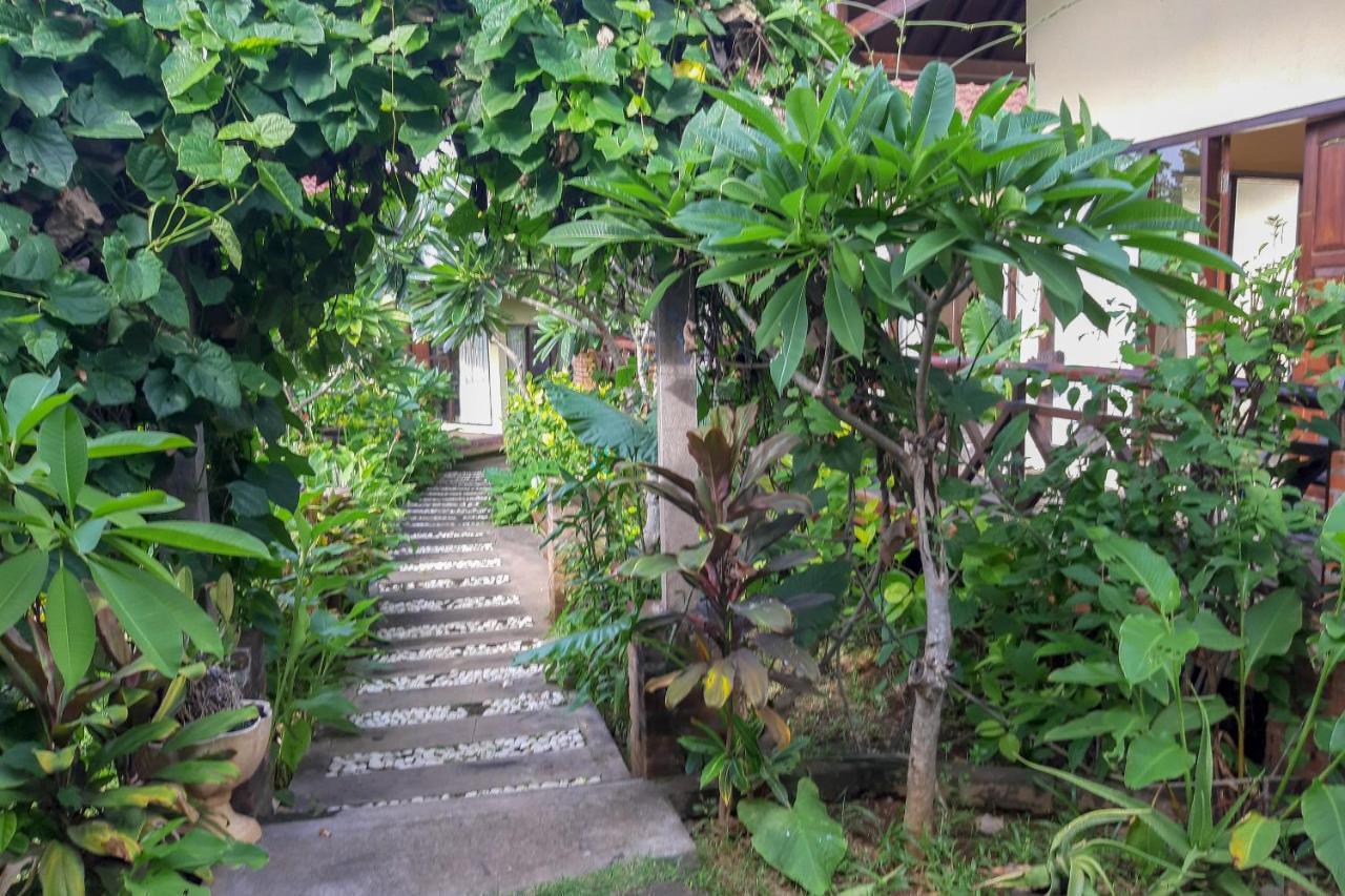 Oyo 3070 Villa Lovina Eco Lodge المظهر الخارجي الصورة